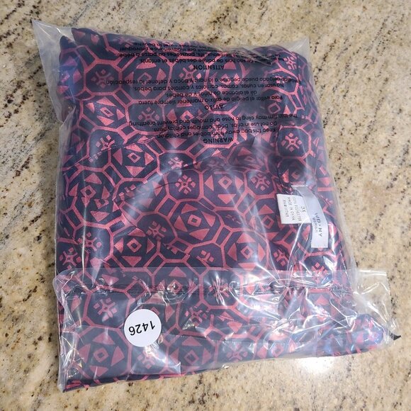 WD Ny Plus Size 3X Pink Blue Satin Silky Babydoll Empire Waist Geometric Blouse - Picture 13 of 13